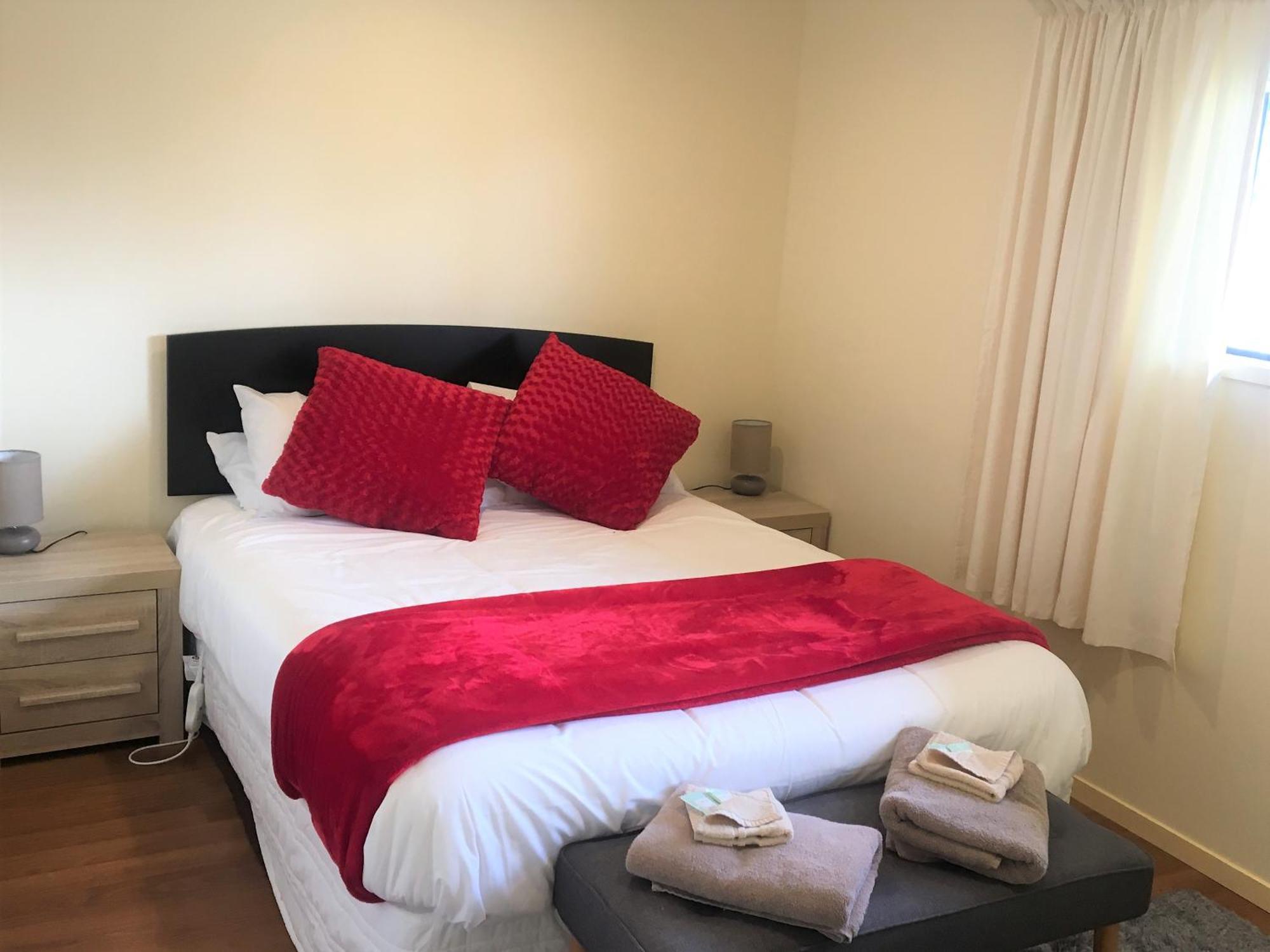 Otorohanga Kiwi Holiday Park Екстер'єр фото